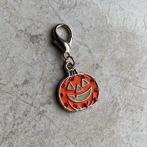Petco Pumpkin Halloween Keychain